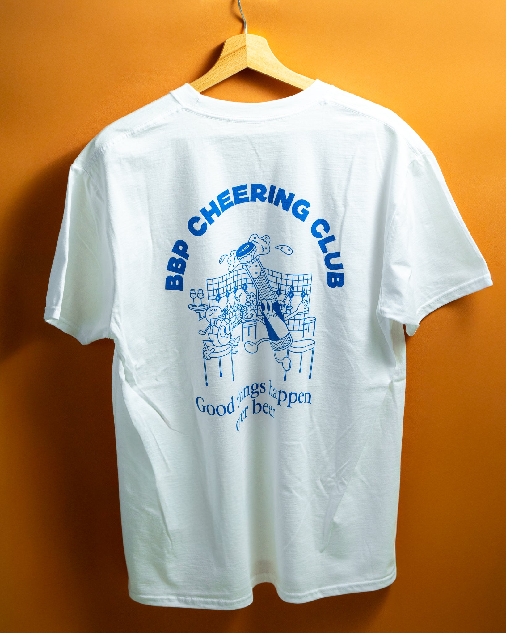 T-Shirt - Cheering Club